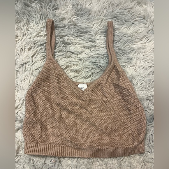 Gilly Hicks Tan Medium Spaghetti Strap Crop Top - Picture 1 of 4